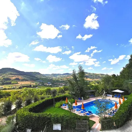 Beautiful Tent In With Private Terrace Dom wakacyjny Massignano