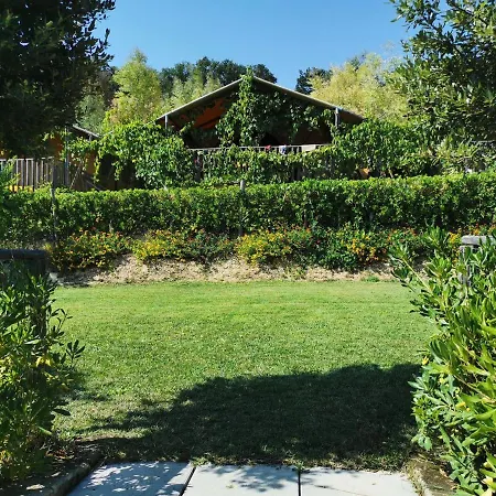 Сasa de vacaciones Beautiful Tent In With Private Terrace Massignano